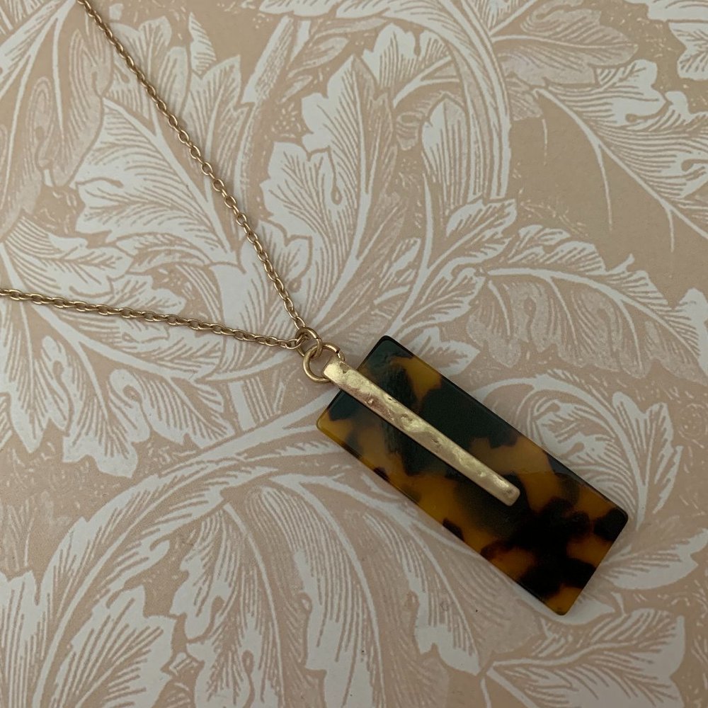 Tortoise Shell Gold Tone Necklace